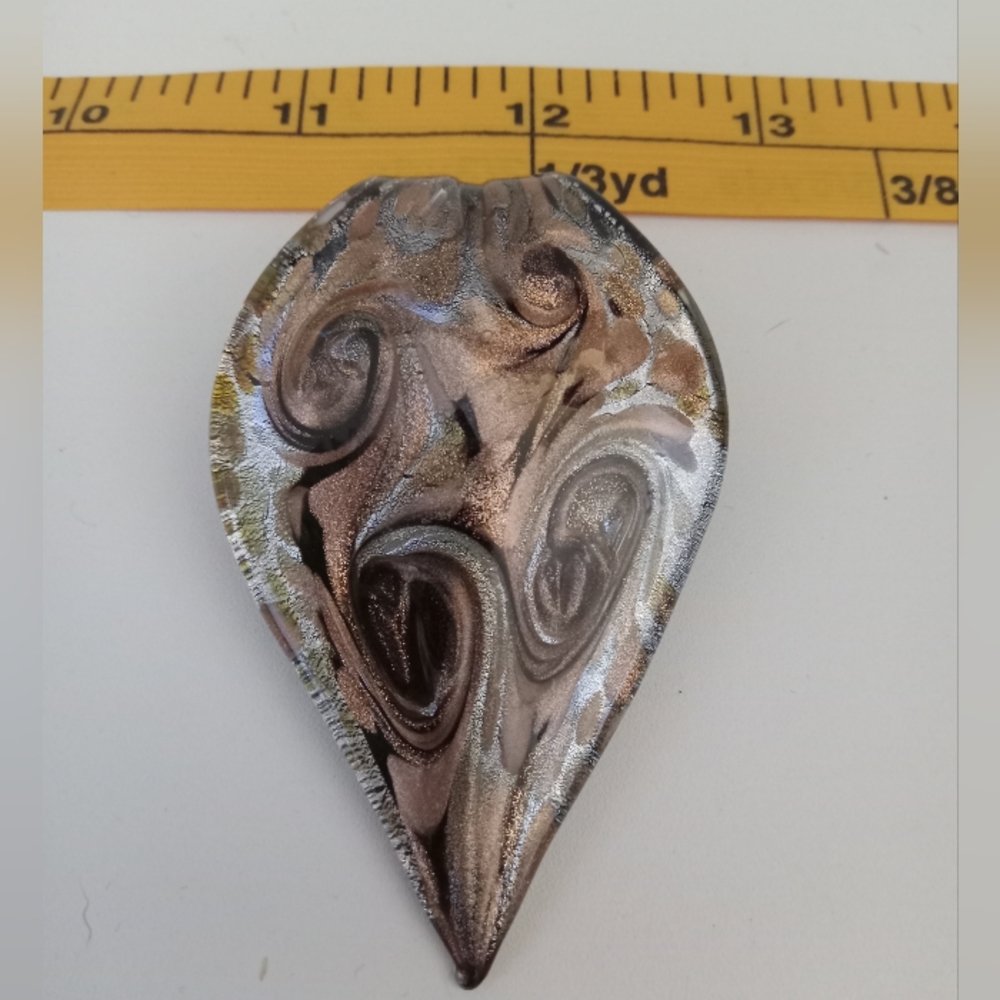 Glass pendant